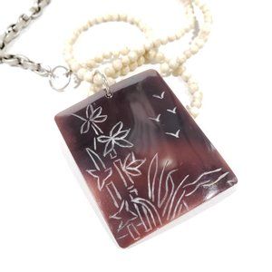 Carved Natural Shell Pendant Necklace 16 1/2"